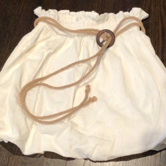 EUC Zara Balloon High-Waisted Skirt with Rope Belt Color: Ecru, Size: M - Picture 11 of 11